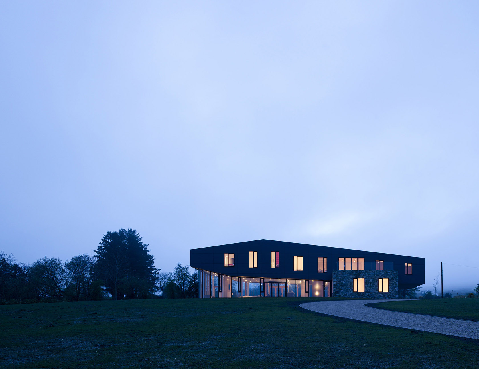 The Dolmen House 4